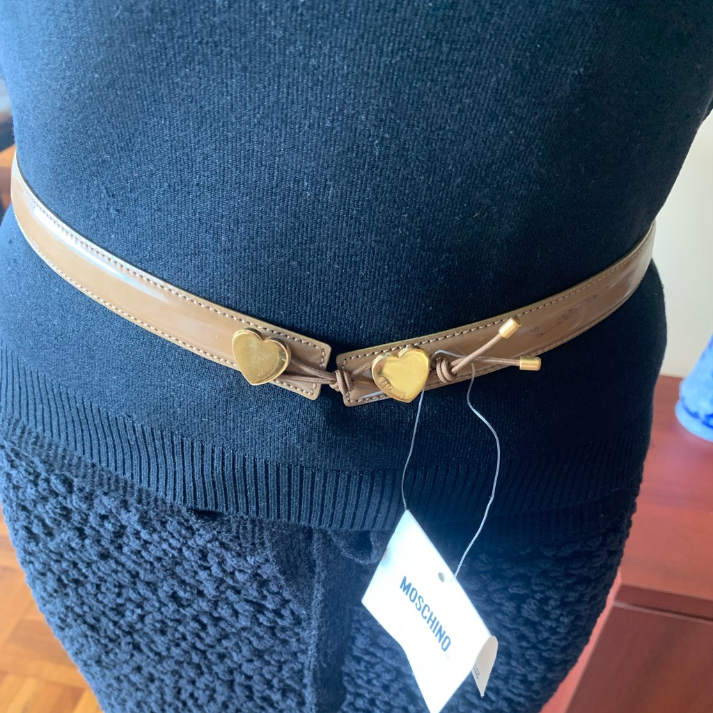 Nwt Moschino Heart Logoleather Belt 42made Initaly